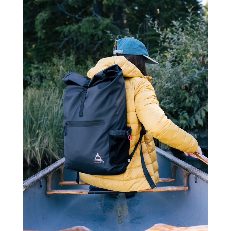 Crossing Roll Top Backpack – Charcoal/ Black