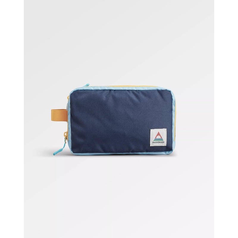 Travel Recycled Wash Kit – Navy/Blue