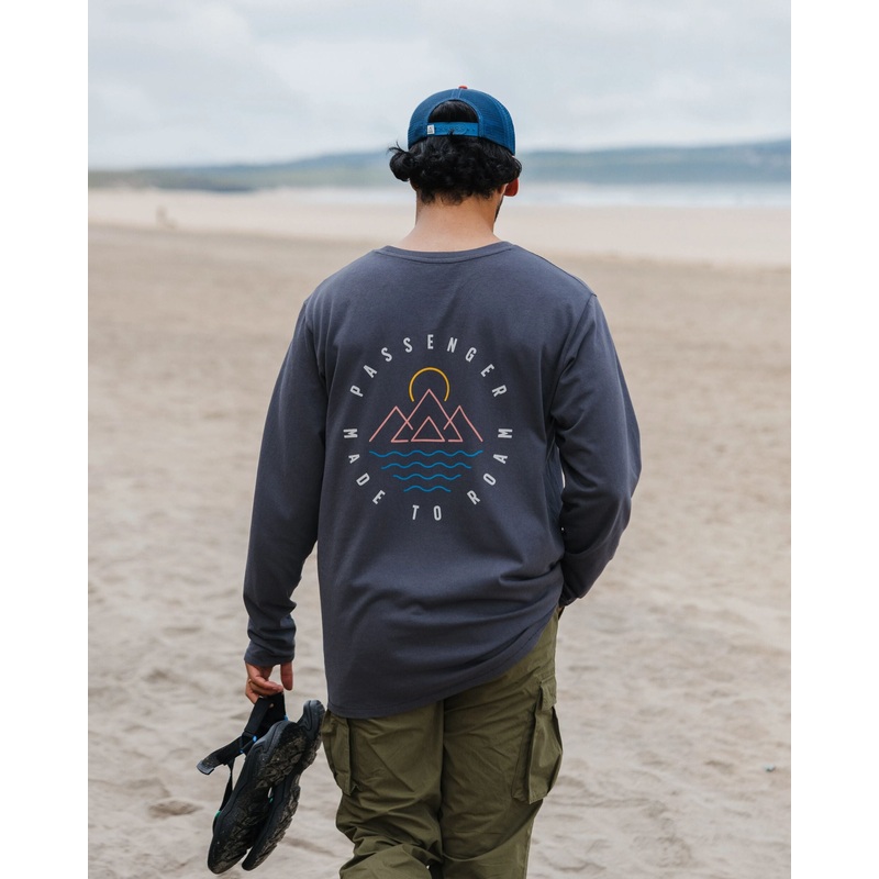 Escapism Recycled LS T-Shirt – Faded Black