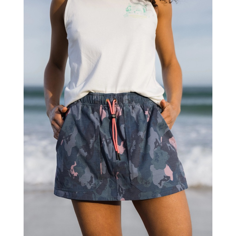 Wonderland Woven Skort – Sycamore Camo
