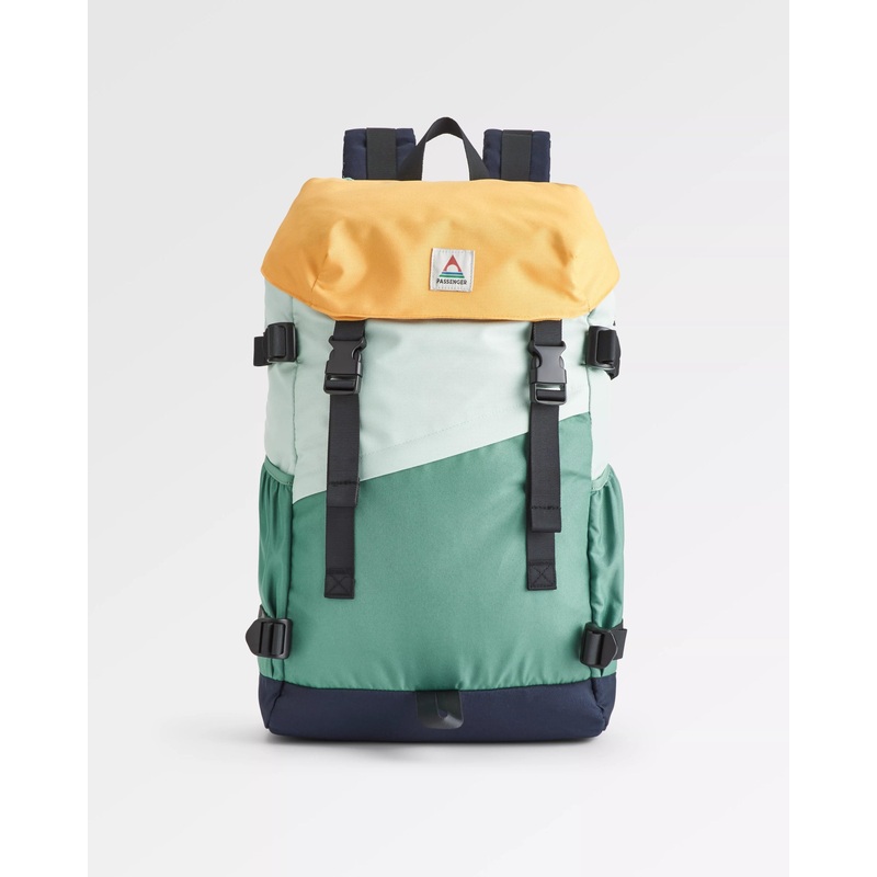 Boondocker Recycled 26L Backpack – Surf Spray Multi