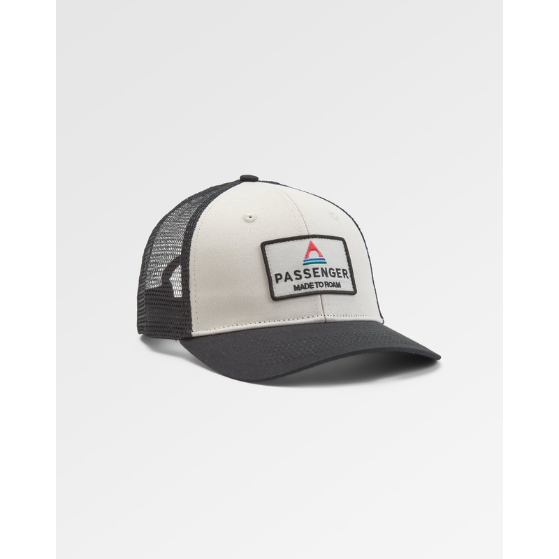 Core Recycled Cotton Trucker Cap – Black/ White