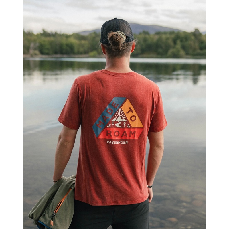 Kirkwood Textured Active T-Shirt – Red Ochre