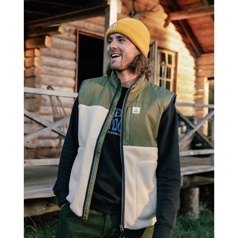 Offgrid Recycled Sherpa Fleece Vest – Oatmeal/Khaki