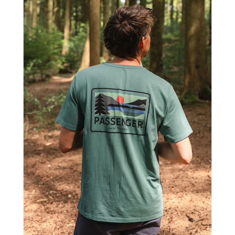 Roamer Men’s Recycled Cotton T-Shirt – Deep Ocean