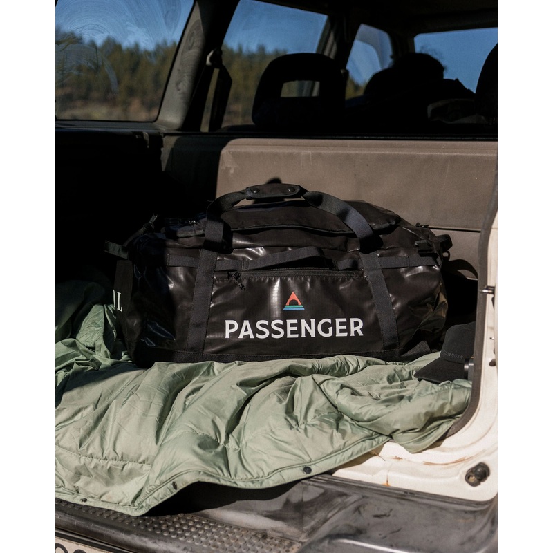 Roamer Recycled 80L Duffel Bag – Phantom Black