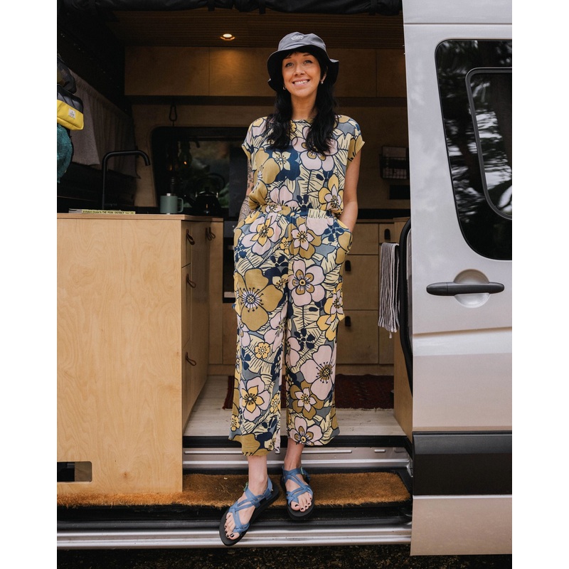 Thimbleberry Jumpsuit – Vintage Floral Sunlight