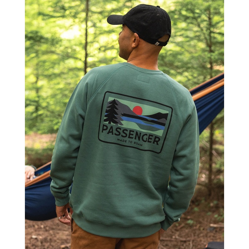 Roamer Men’s Organic Cotton Sweatshirt – Deep Ocean