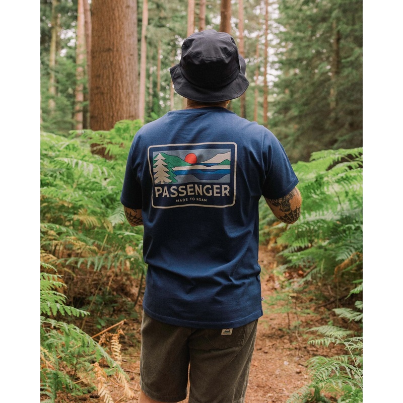 Roamer Men’s Recycled Cotton T-Shirt – Rich Navy