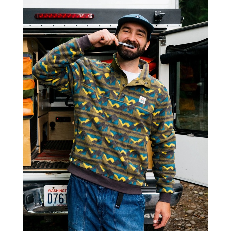 Take It Easy Polar Fleece – Views Dark Olive