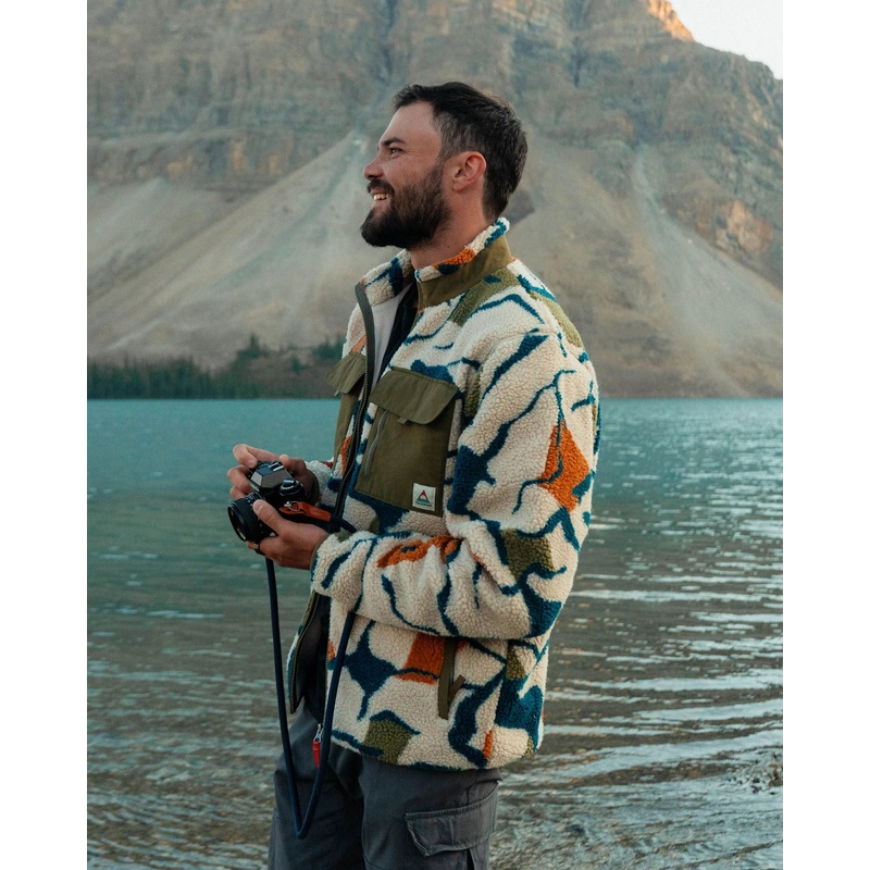 Valiant Deep Pile Fleece – Abstract Trails Pebble Grey