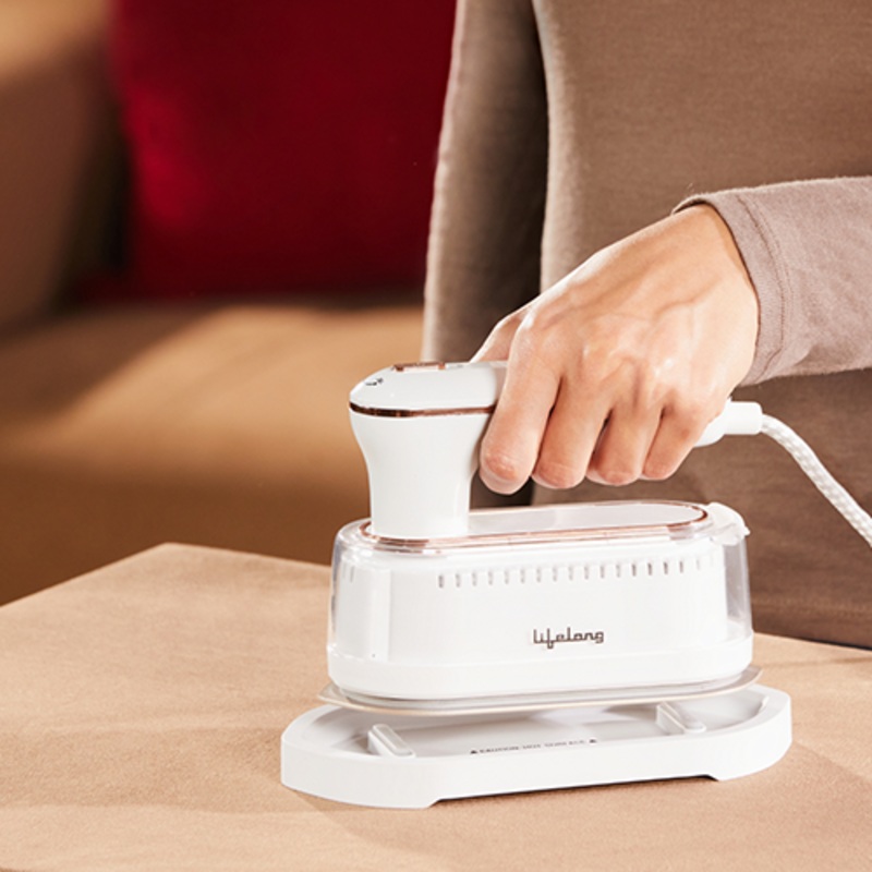 Lifelong 1250W Foldable Garment Steamer – Handheld Steamer with Rest Stand & 90ml Tank (LLGRMS901)
