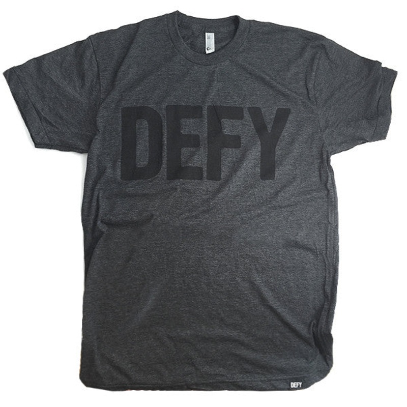 DEFY Tee / Dark Grey Heather | Short Sleeves