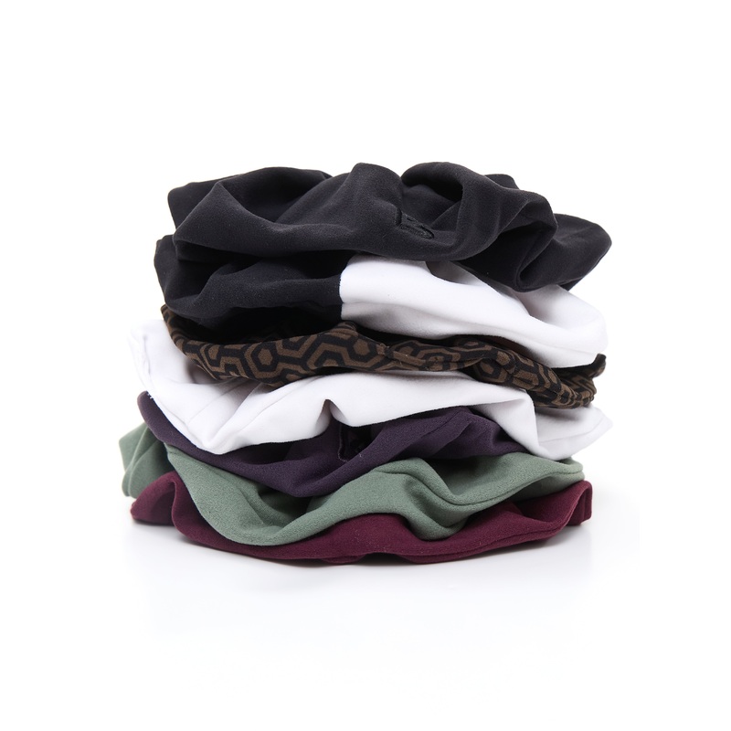 Poshknit Scrunchie|Onyx Black|Matcha Latte|Purple Shadow|Venom|White|Black / White|Estes Print