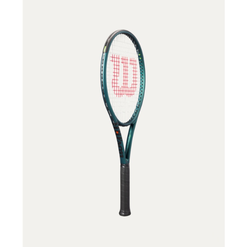 Used Wilson Blade 100L V9 Tennis Racquet