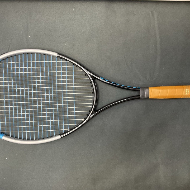 Grip Size 4 3/8 – Wilson v.3 Ultra Pro Great Condition