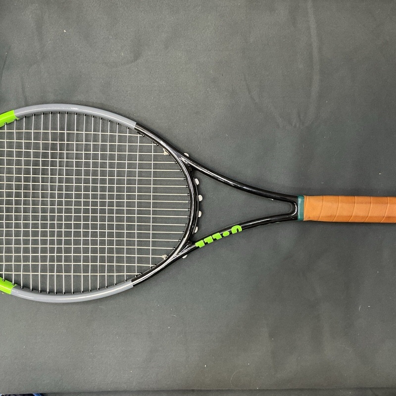 Wilson Blade Pro V7 18×20  (4 3/8) Almost Perfect