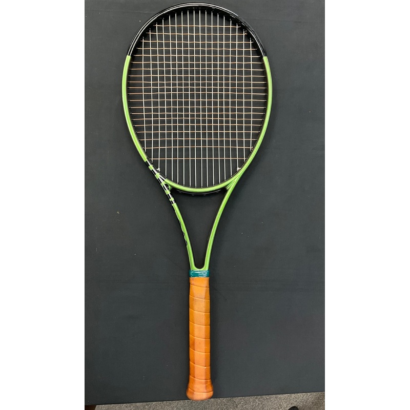Wilson Blade 98 Pro v.8 (18×20) Used Tennis Racquet – #W4485997