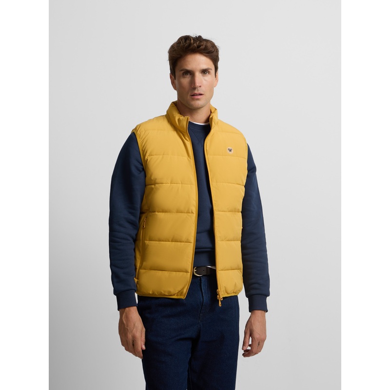 Chaleco clasico tecnico mostaza