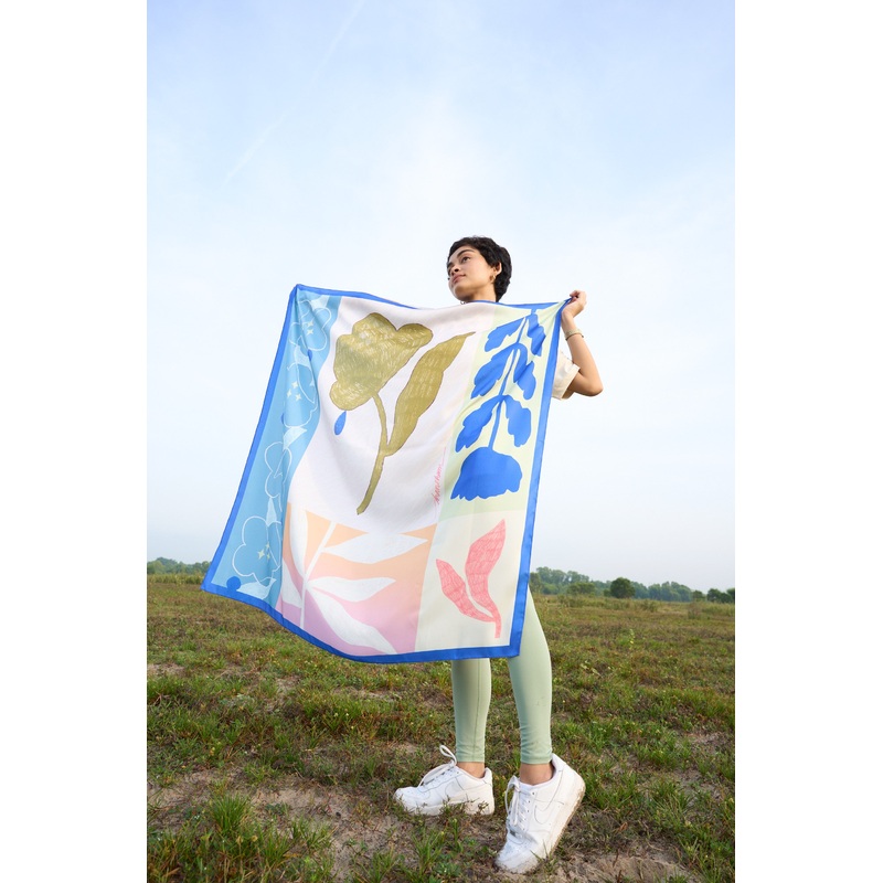 Friend of Earth Scarf|Multi