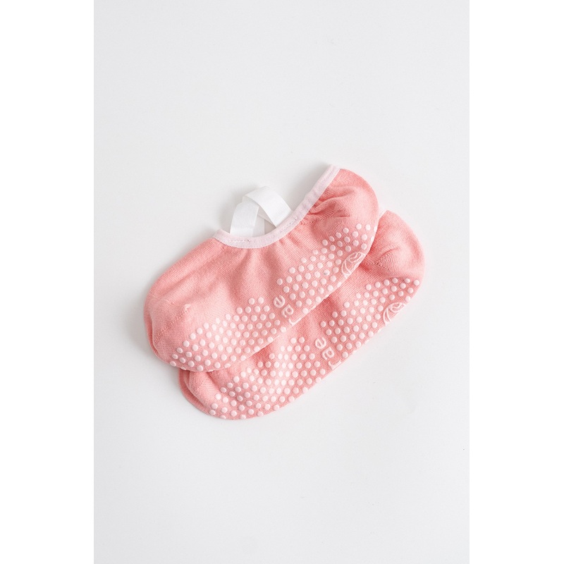 terrae Cross Grip Socks in Heartcore Pink