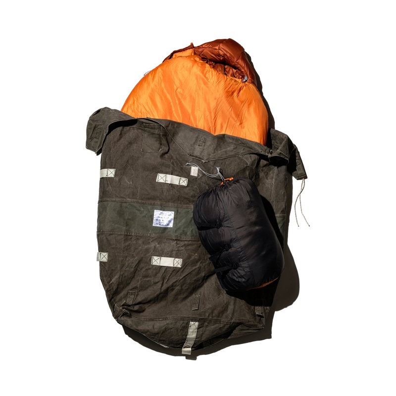 VINTAGE COMFORTER STORAGE BAG