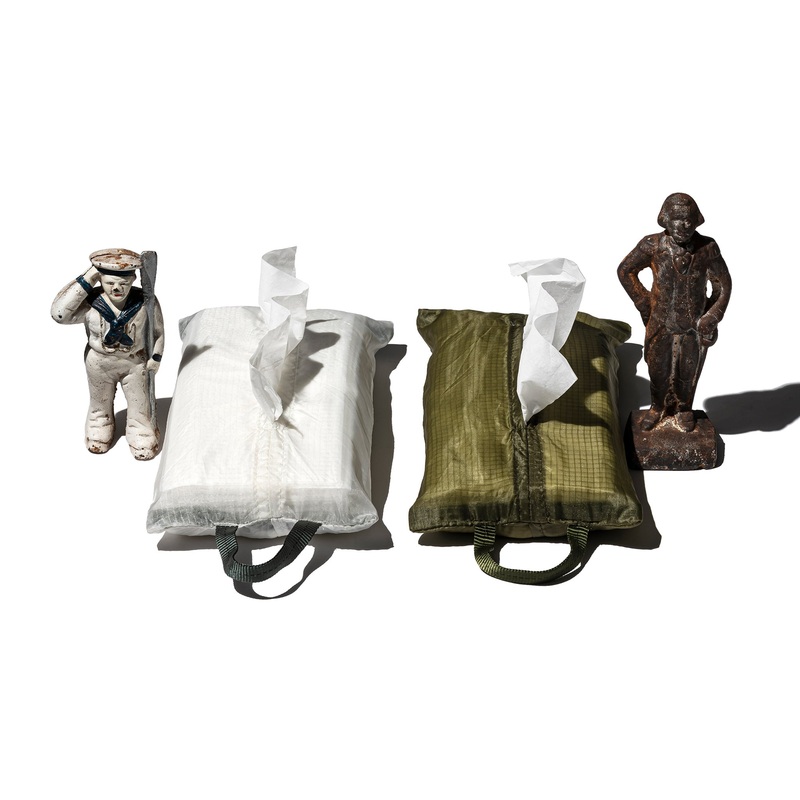 VINTAGE PARACHUTE TISSUE COVER / Standard