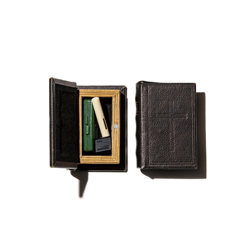 EMPTY BOOK / Cross Small