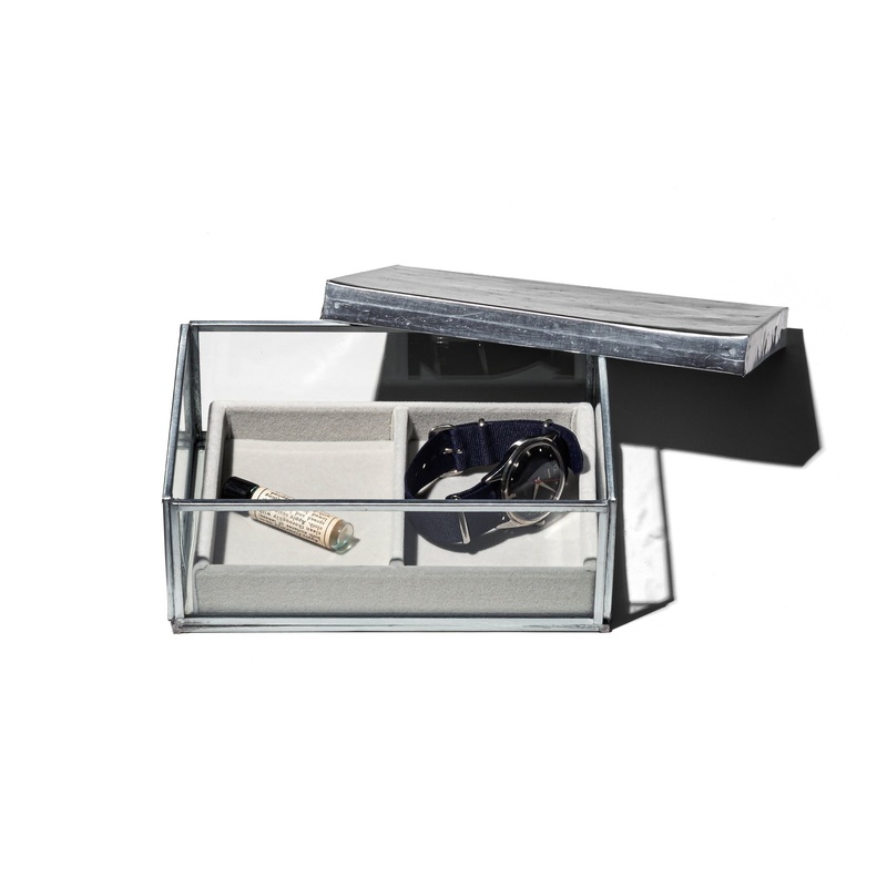 GLASS BOX WITH RECYCLE STEEL LID / Jewelry Single