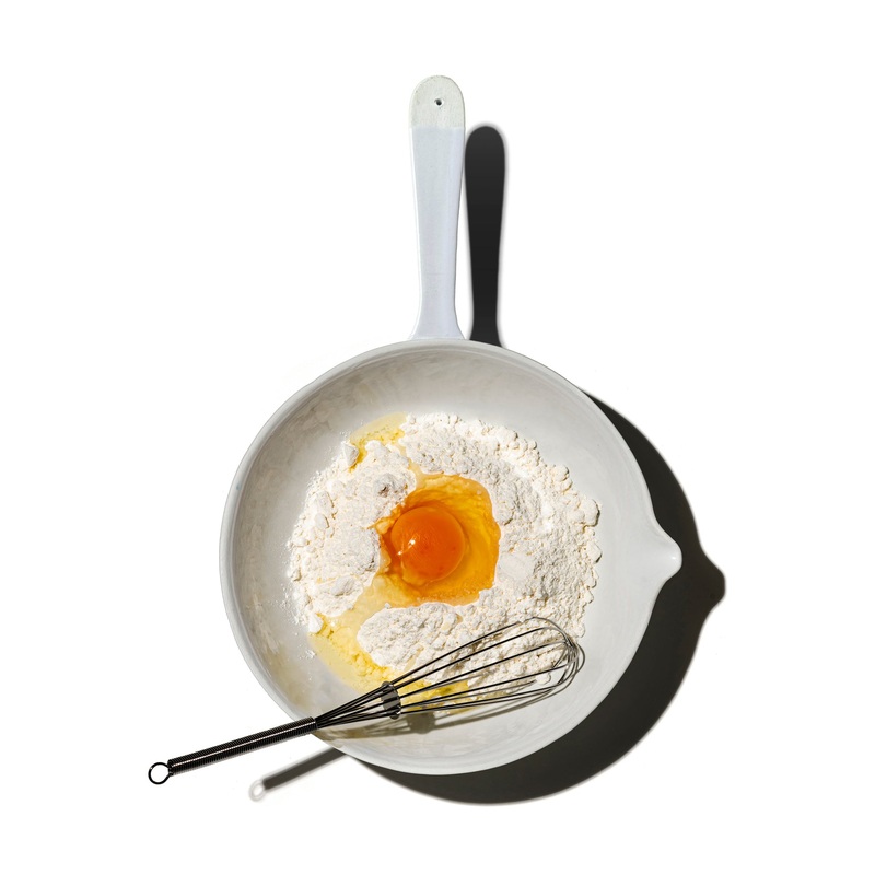 CERAMIC BOWL W/ HANDLE / 1.25L