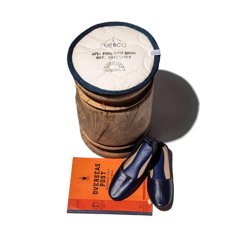 QUILTED SEAT CUSHION FOR STOOL / Navy Blue