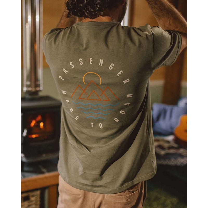 Escapism Recycled Cotton T-Shirt – Dusty Olive