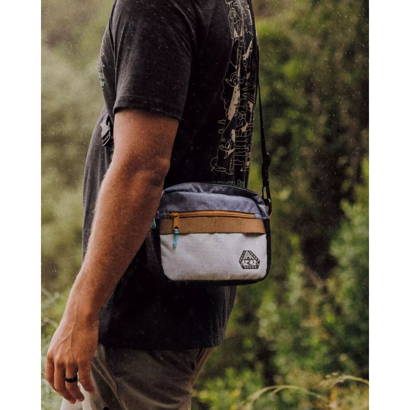 Navigate Hybrid Bike and Hip Pack 2.0 – Provincial Blue