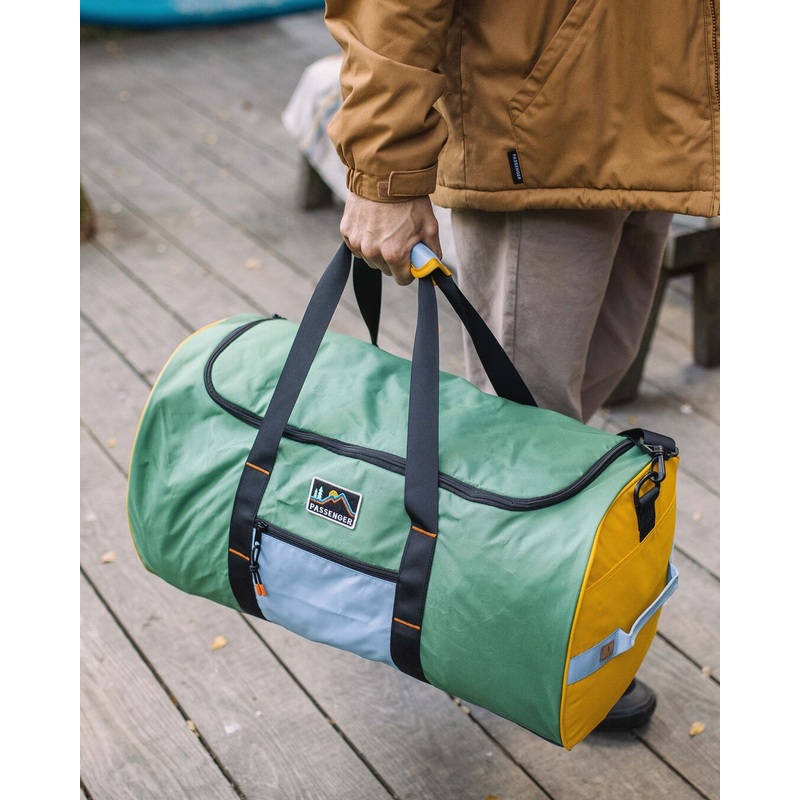 Weekender 58L Recycled Polyester Duffle Bag – Laurel Green
