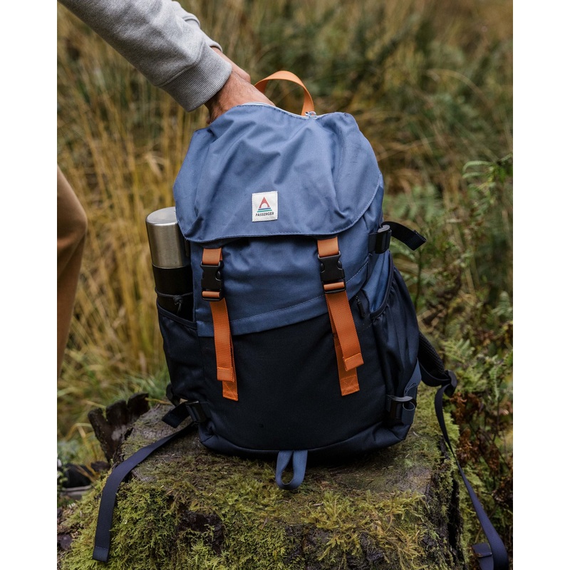 Boondocker Recycled 26L Backpack – Dark Denim/ Deep Navy